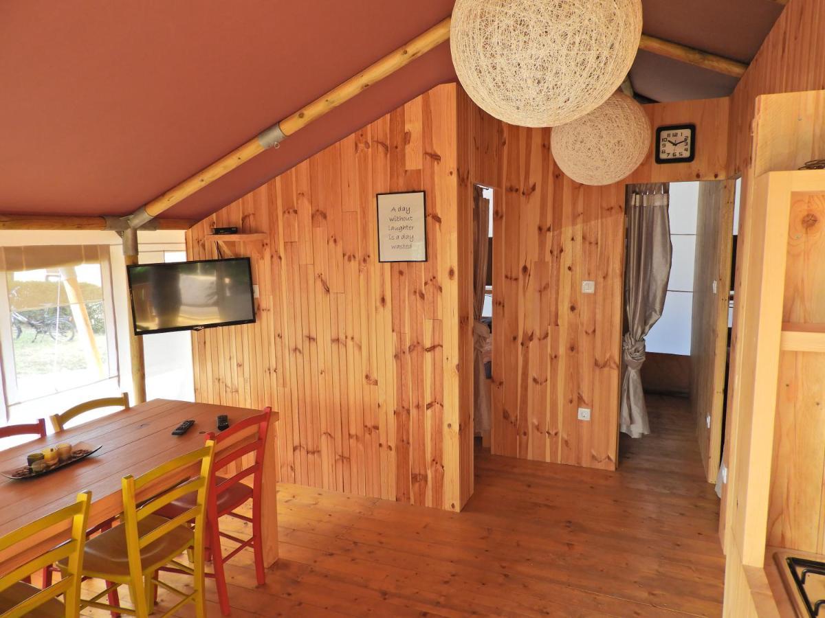 Drago Tours Lodge Tent Joy Safari, Lanterna ポレッチ エクステリア 写真